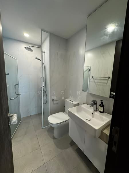 The Rochester Residences, 33 Rochester Drive, 2 Bedrooms, 1,572 sqft, Apartment For Rent, by Vincent Kwang, 500200761 - Bathroom - PropertyGuru.com.sg