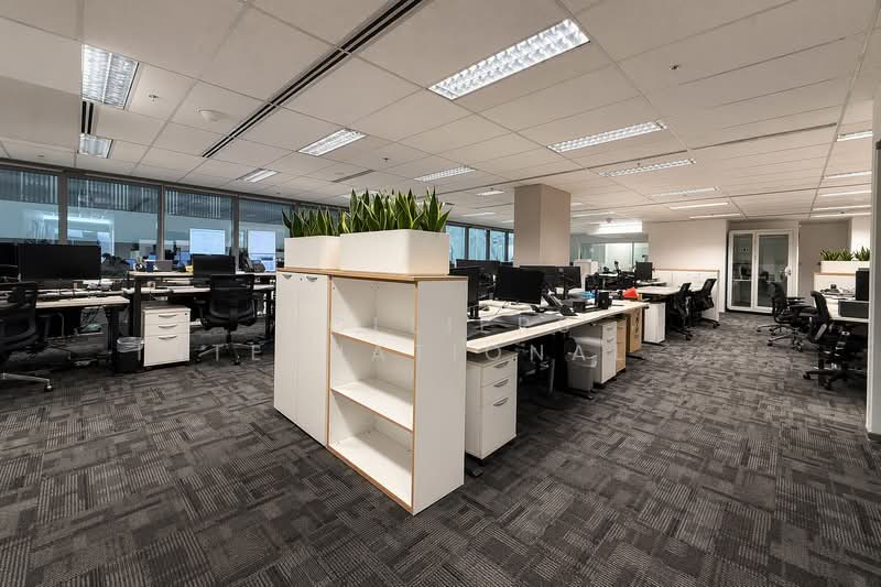 112 Robinson, 112 Robinson Road, 7,061 sqft, Office For Rent, by AUDRY TAN, 500200770 - Open workspace - CommercialGuru.com.sg