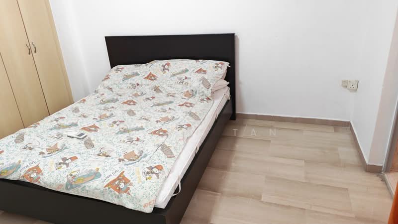 164 Tampines Street 12, 164 Tampines Street 12, Room Rental, 150 sqft, HDB Flat For Rent, by Dorris Tan, 500200777 - Bedroom - PropertyGuru.com.sg