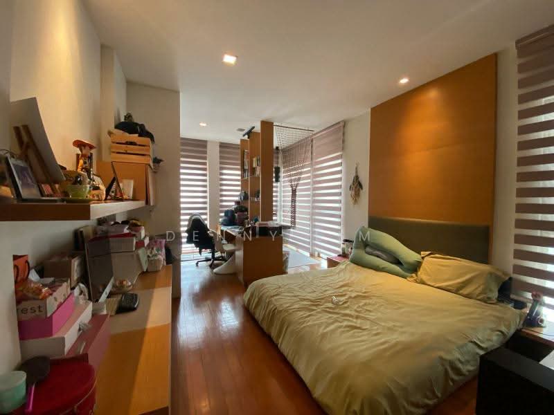 ⭐PRICE REDUCED⭐ GOODMAN DETACHED (8899 发发久久), PRICED TO SELL! MOTIVATED SELLER!, 6 Bedrooms, 4,800 sqft, Detached House For Sale, by Denny Lim, 500200794 - Bedroom - PropertyGuru.com.sg