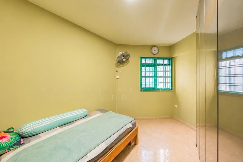12 Farrer Park Road, 12 Farrer Park Road, 2 Bedrooms, 667 sqft, HDB Flat For Sale, by Kit Toh, 500200796 - Bedroom - PropertyGuru.com.sg