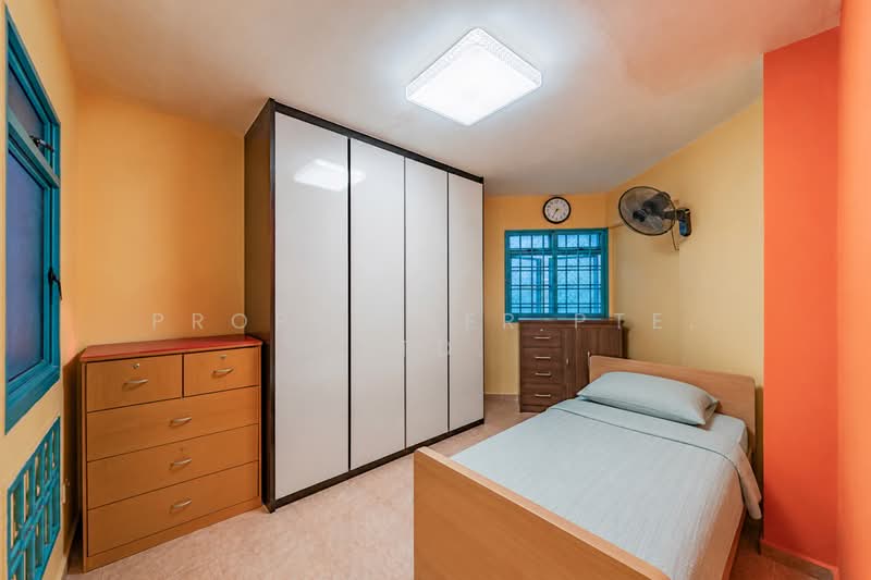 12 Farrer Park Road, 12 Farrer Park Road, 2 Bedrooms, 667 sqft, HDB Flat For Sale, by Kit Toh, 500200796 - PropertyGuru.com.sg