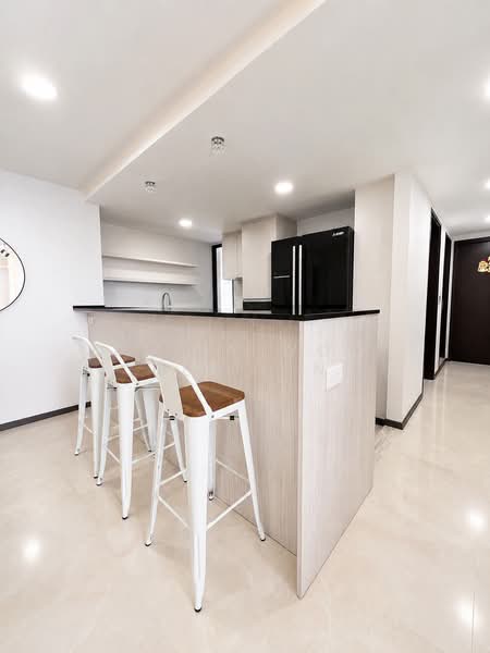 Riverparc Residence, 100 Punggol Drive, 4 Bedrooms, 1,981 sqft, Executive Condominium For Sale, by Delia Woo Pei Yin, 500200799 - Kitchen - PropertyGuru.com.sg