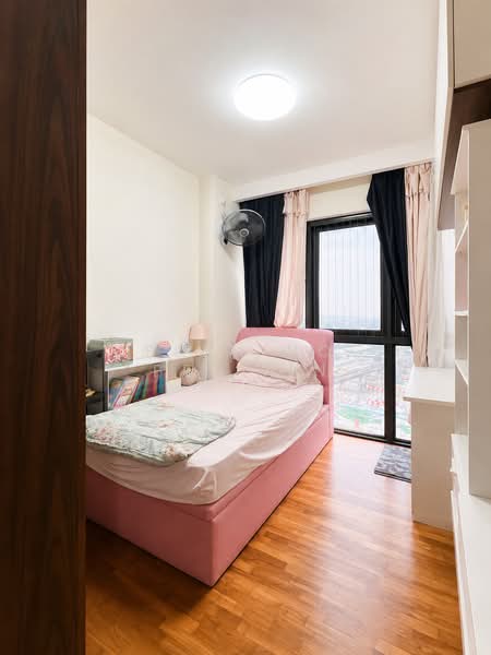 Riverparc Residence, 100 Punggol Drive, 4 Bedrooms, 1,981 sqft, Executive Condominium For Sale, by Delia Woo Pei Yin, 500200799 - Bedroom - PropertyGuru.com.sg