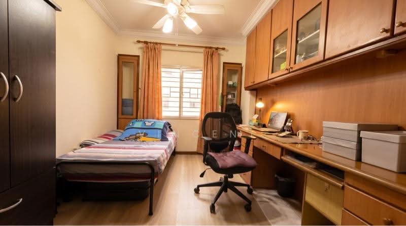 665A Jurong West Street 64, 665A Jurong West Street 64, Boon Lay / Jurong / Tuas, 4 Bedrooms, 1,399 sqft, HDB Flat For Sale, by Vincent Chan Koon Koon, 500200810 - Picture after AI declutter - PropertyGuru.com.sg