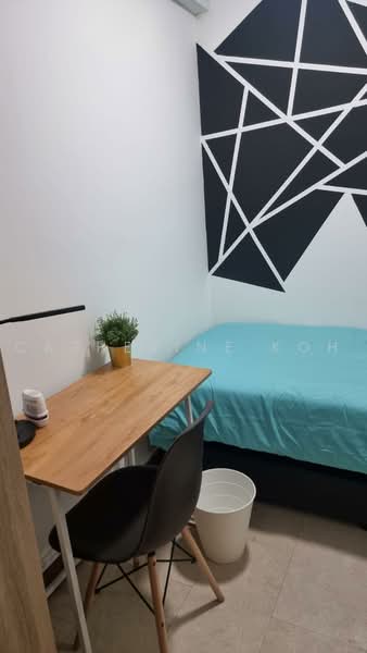Burlington Square, 175B Bencoolen Street, Room Rental, 100 sqft, Apartment For Rent, by Catherine Koh, 500200811 - Bedroom 2 0607 - PropertyGuru.com.sg