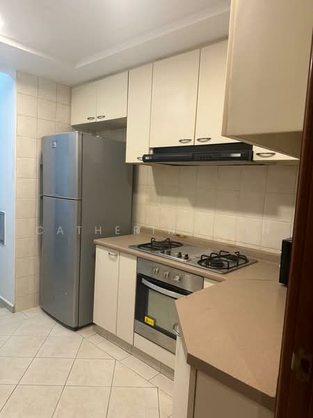 Burlington Square, 175B Bencoolen Street, Room Rental, 100 sqft, Apartment For Rent, by Catherine Koh, 500200811 - Kitchen 1401 - PropertyGuru.com.sg