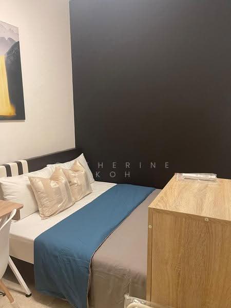 Burlington Square, 175B Bencoolen Street, Beach Road / Bugis / Rochor, Room Rental, 100 sqft, Apartment For Rent, by Catherine Koh, 500200811 - 1804 Bedroom 4 - PropertyGuru.com.sg