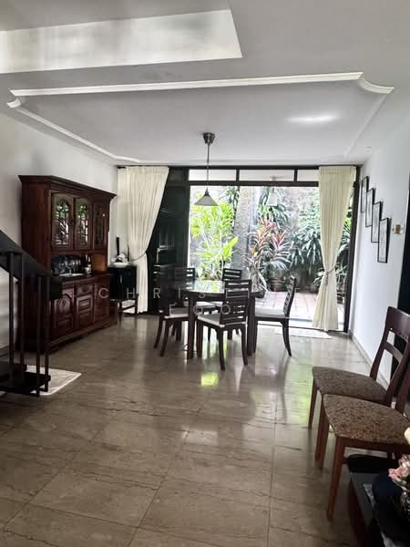 Cheng Soon Garden, , 4 Bedrooms, 4,500 sqft, Semi-Detached House For Sale, by Christine Foo, 500200814 - Dining Room - PropertyGuru.com.sg