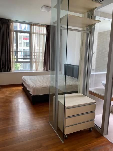 The Lakeshore, 33 Jurong West Street 41, 3 Bedrooms, 1,109 sqft, Condominium For Rent, by Joey Tan, 500200818 - Bedroom - PropertyGuru.com.sg