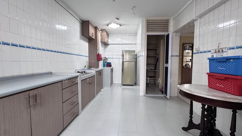 144 Bishan Street 12, 144 Bishan Street 12, 3 Bedrooms, 1,109 sqft, HDB Flat For Sale, by Wan Jie Tay, 500200821 - Kitchen - PropertyGuru.com.sg