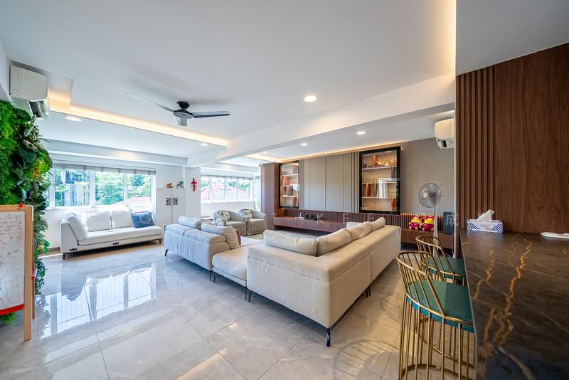 652 Yishun Avenue 4, 652 Yishun Avenue 4, 4 Bedrooms, 1,765 sqft, HDB Flat For Sale, by Seng Huat Kee 纪成发, 500200847 - Living Room - PropertyGuru.com.sg
