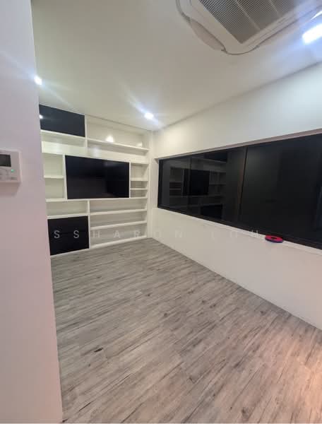 Tan Heng Lee Co, 1 Harvey Road, 3,000 sqft, Light Industrial (B1) For Rent, by Ssharon Loh, 500200853 - CommercialGuru.com.sg