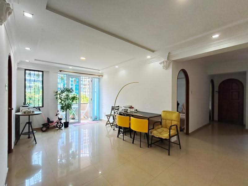 696 Jurong West Central 1, 696 Jurong West Central 1, Boon Lay / Jurong / Tuas, 3 Bedrooms, 1,141 sqft, HDB Flat For Sale, by Ken Ng, 500200866 - Living Room - PropertyGuru.com.sg