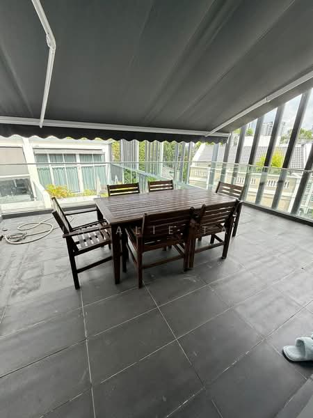 Oxley Edge, 308 River Valley Road, 2 Bedrooms, 1,151 sqft, Apartment For Rent, by Natalie Tan, 500200872 - Balcony - PropertyGuru.com.sg