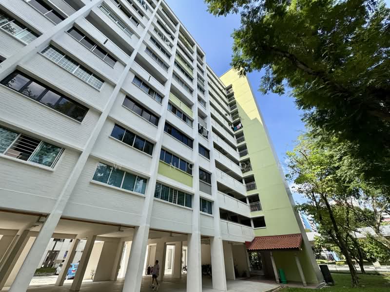 603 Yishun Street 61, 603 Yishun Street 61, 3 Bedrooms, 893 sqft, HDB Flat For Sale, by Lawrence Quek, 500200873 - Exterior - PropertyGuru.com.sg