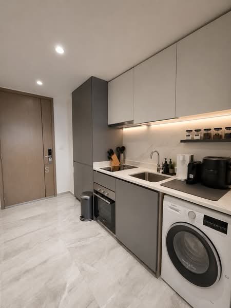 Affinity At Serangoon, 30 Serangoon North Avenue 1, Hougang / Punggol / Sengkang, 2 Bedrooms, 732 sqft, Condominium For Sale, by VINCENT LYE, 500200874 - Kitchen - PropertyGuru.com.sg