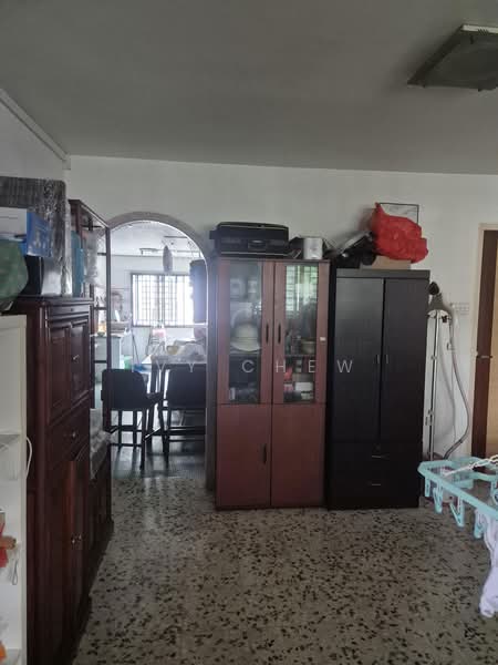 518 Bedok North Avenue 2, 518 Bedok North Avenue 2, 3 Bedrooms, 990 sqft, HDB Flat For Sale, by Ivy Chew, 500200893 - Facing Kitchen - PropertyGuru.com.sg