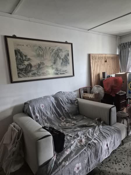 518 Bedok North Avenue 2, 518 Bedok North Avenue 2, 3 Bedrooms, 990 sqft, HDB Flat For Sale, by Ivy Chew, 500200893 - Living Room - PropertyGuru.com.sg