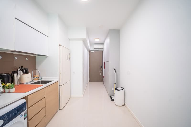 Treasure at Tampines, 13 Tampines Lane, 2 Bedrooms, 592 sqft, Condominium For Rent, by Shaw Yong, 500200899 - Kitchen - PropertyGuru.com.sg