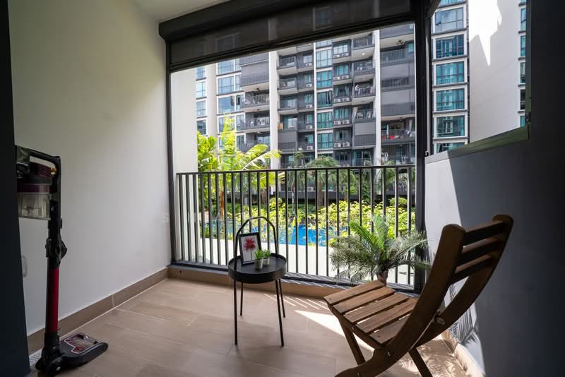 Treasure at Tampines, 13 Tampines Lane, 2 Bedrooms, 592 sqft, Condominium For Rent, by Shaw Yong, 500200899 - Balcony - PropertyGuru.com.sg