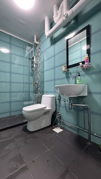 115 Ho Ching Road, 115 Ho Ching Road, 4 Bedrooms, 1,506 sqft, HDB Flat For Sale, by Eric Yeo, 500200905 - Bathroom - PropertyGuru.com.sg