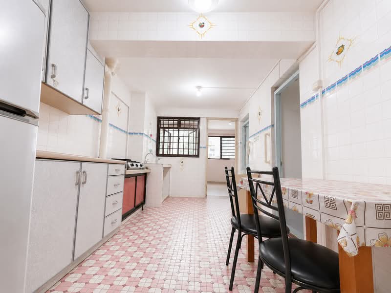 12 Holland Avenue, 12 Holland Avenue, 2 Bedrooms, 699 sqft, HDB Flat For Sale, by Jaxon Ng, 500200909 - Kitchen - PropertyGuru.com.sg