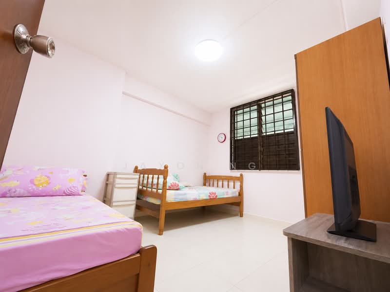 12 Holland Avenue, 12 Holland Avenue, 2 Bedrooms, 699 sqft, HDB Flat For Sale, by Jaxon Ng, 500200909 - Bedroom - PropertyGuru.com.sg