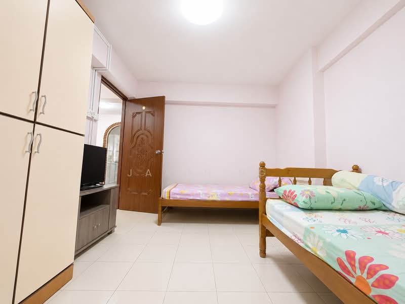 12 Holland Avenue, 12 Holland Avenue, 2 Bedrooms, 699 sqft, HDB Flat For Sale, by Jaxon Ng, 500200909 - Bedroom - PropertyGuru.com.sg