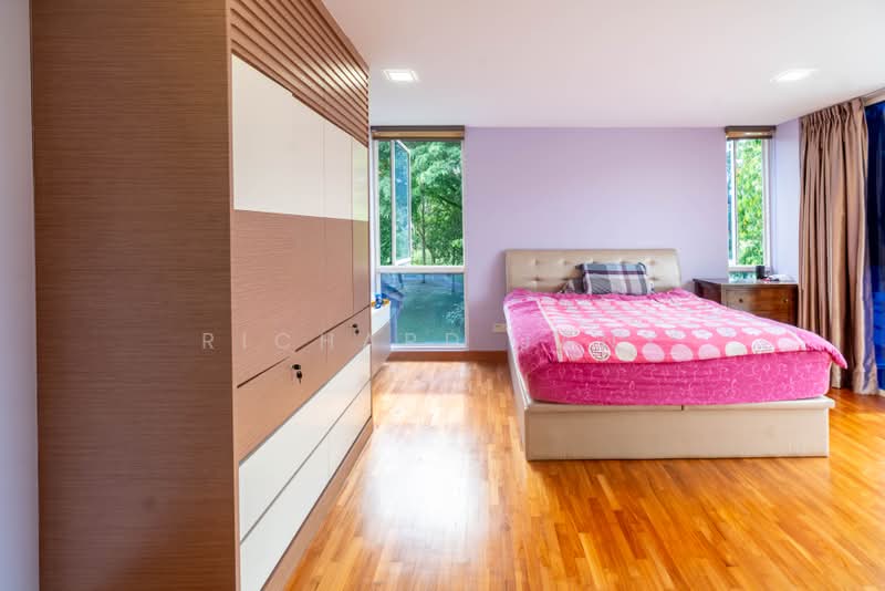 The Springside, 31 Springside View, 5 Bedrooms, 3,800 sqft, Terraced House For Sale, by Richard Jany, 500200921 - Bedroom - PropertyGuru.com.sg