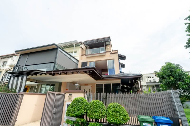 The Springside, 31 Springside View, 5 Bedrooms, 3,800 sqft, Terraced House For Sale, by Richard Jany, 500200921 - Exterior - PropertyGuru.com.sg