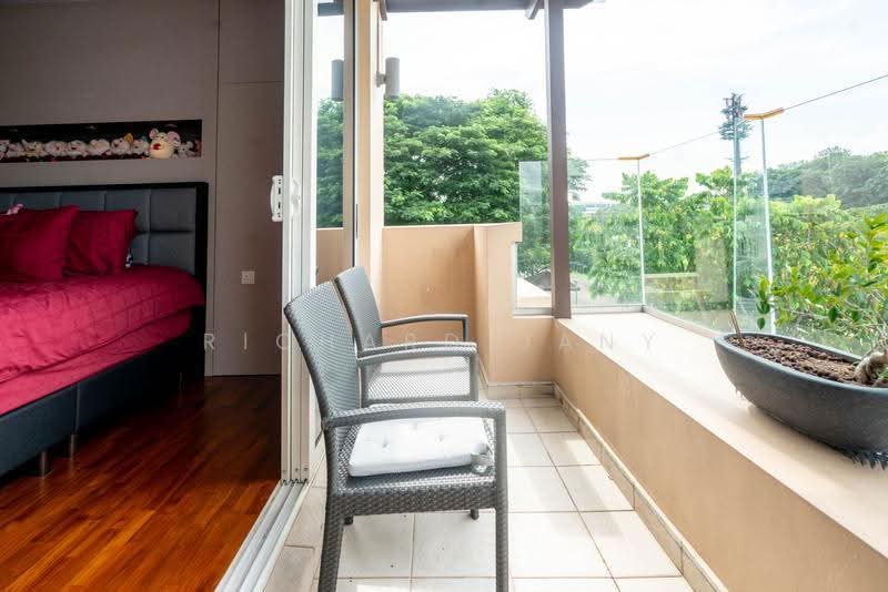 The Springside, 31 Springside Walk, Mandai / Upper Thomson, 5 Bedrooms, 3,800 sqft, Terraced House For Sale, by Richard Jany, 500200921 - Bedroom - PropertyGuru.com.sg