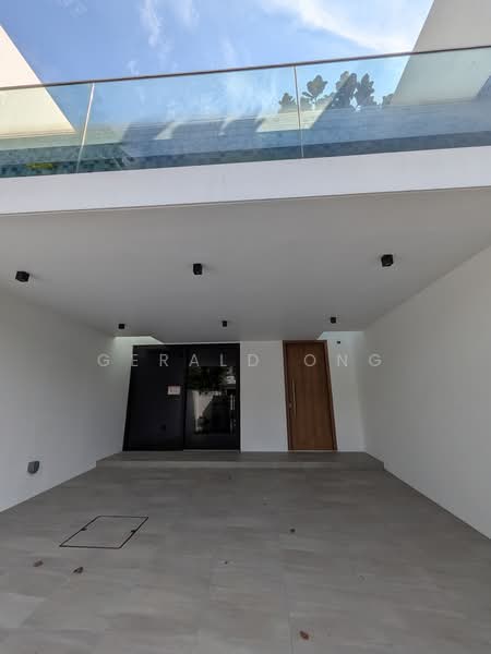 Meng Suan Estate, , 1 Bedroom, 1,378 sqft, Terraced House For Rent, by Gerald Ong, 500200922 - Entrance - PropertyGuru.com.sg