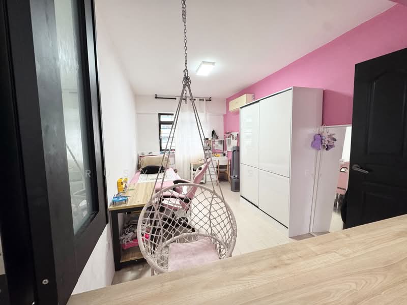 275A Jurong West Street 25, 275A Jurong West Street 25, 3 Bedrooms, 1,194 sqft, HDB Flat For Sale, by Rusydi Yusoff, 500200935 - Bedroom - PropertyGuru.com.sg