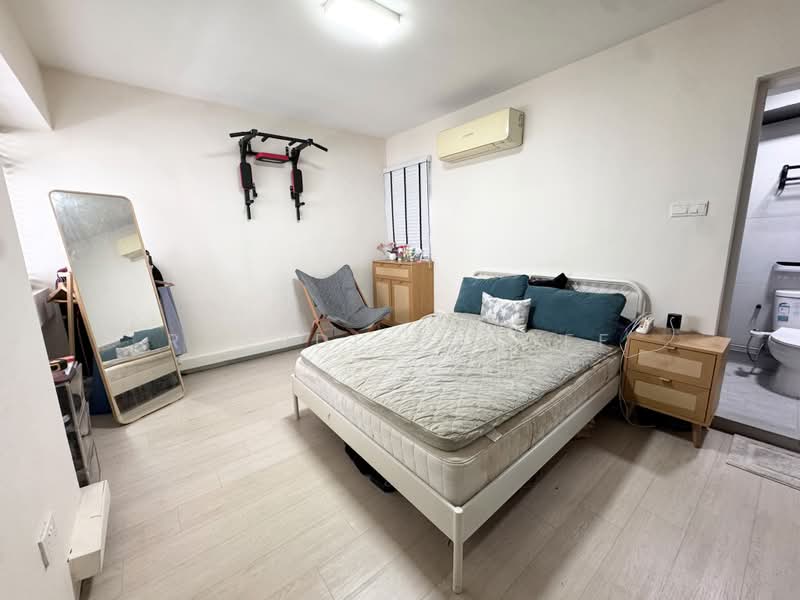 275A Jurong West Street 25, 275A Jurong West Street 25, 3 Bedrooms, 1,194 sqft, HDB Flat For Sale, by Rusydi Yusoff, 500200935 - Bedroom - PropertyGuru.com.sg