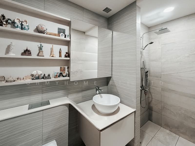 High Park Residences, 23 Fernvale Road, Seletar / Yio Chu Kang, 2 Bedrooms, 678 sqft, Condominium For Sale, by EVON NG, 500200953 - Bathroom - PropertyGuru.com.sg