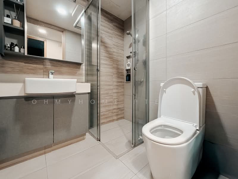 High Park Residences, 23 Fernvale Road, Seletar / Yio Chu Kang, 2 Bedrooms, 678 sqft, Condominium For Sale, by EVON NG, 500200953 - Bathroom - PropertyGuru.com.sg