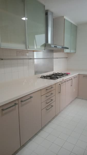 Dahlia Park Condo, 1 Flora Drive, Room Rental, 90 sqft, Condominium For Rent, by Rahul, 500200959 - Kitchen - PropertyGuru.com.sg
