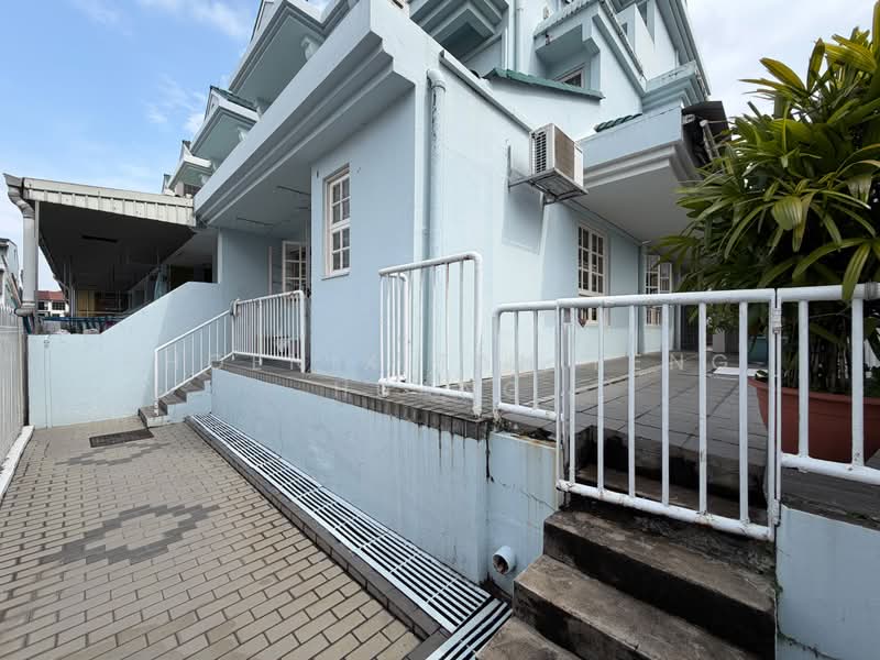 Sirat Place $1,4xx psf, Freehold 3-Storey Corner Terrace along a cul-de-sac, One of the Cheapest FH Corner-Terraces in Kovan, District 19, Hougang / Punggol / Sengkang, 5 Bedrooms, 2,620 sqft, Corner Terrace For Sale, by Phoenix Tan Feng Huang, 500200966 - Exterior - PropertyGuru.com.sg