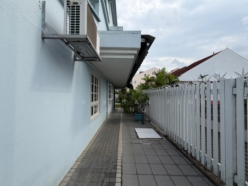 Sirat Place $1,4xx psf, Freehold 3-Storey Corner Terrace along a cul-de-sac, One of the Cheapest FH Corner-Terraces in Kovan, District 19, Hougang / Punggol / Sengkang, 5 Bedrooms, 2,620 sqft, Corner Terrace For Sale, by Phoenix Tan Feng Huang, 500200966 - Exterior - PropertyGuru.com.sg