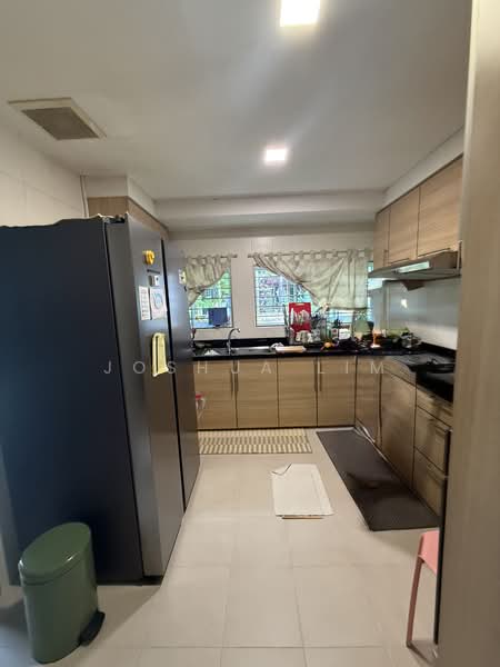 D21 🌳 Cheap Freehold Corner Terrace 🌴, Sunset Way, 4 Bedrooms, 3,500 sqft, Corner Terrace For Sale, by Joshua Lim, 500200970 - Kitchen - PropertyGuru.com.sg