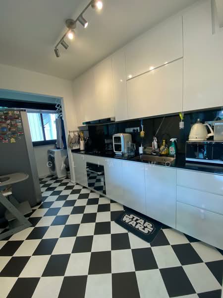 57 Havelock Road, 57 Havelock Road, 2 Bedrooms, 743 sqft, HDB Flat For Sale, by Gillian Wo, 500200975 - Kitchen - PropertyGuru.com.sg