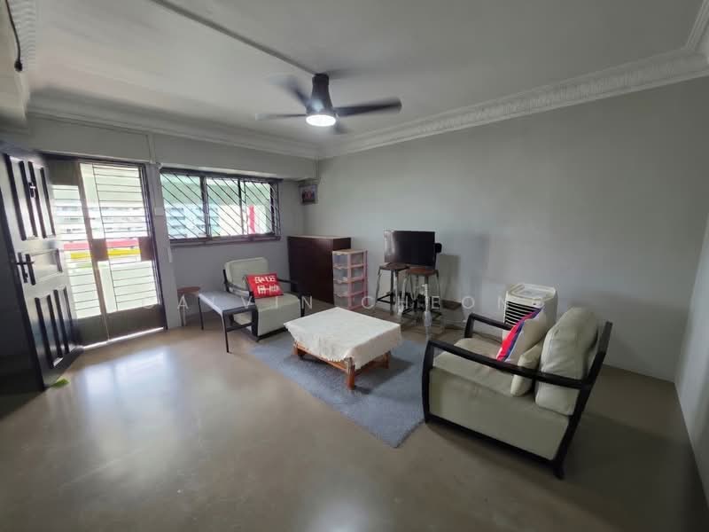 406 Pandan Gardens, 406 Pandan Gardens, 3 Bedrooms, 1,119 sqft, HDB Flat For Sale, by Calvin Cheong, 500200979 - Living Room - PropertyGuru.com.sg