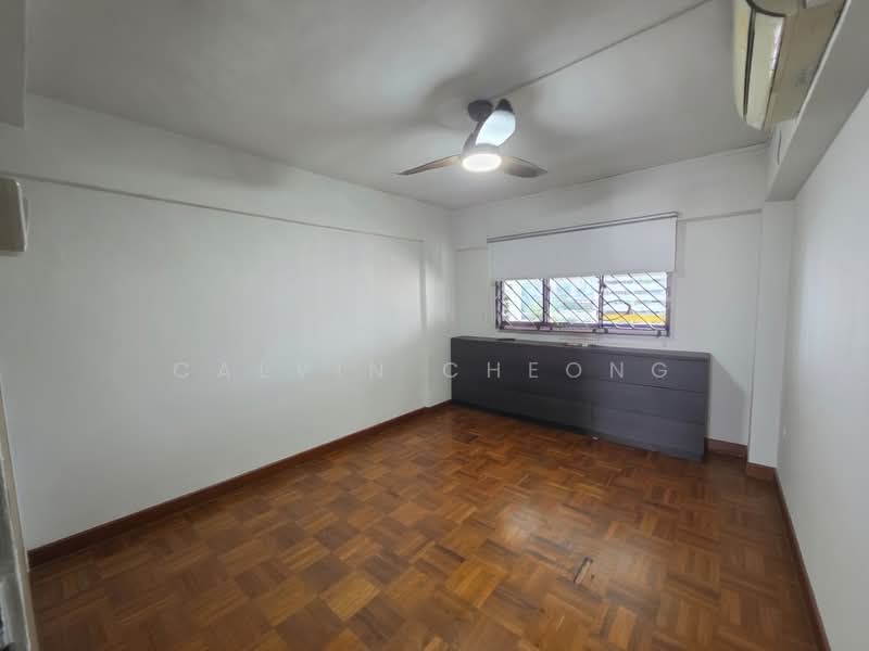 406 Pandan Gardens, 406 Pandan Gardens, 3 Bedrooms, 1,119 sqft, HDB Flat For Sale, by Calvin Cheong, 500200979 - Common Bedroom 2 - PropertyGuru.com.sg