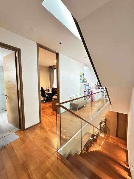 Meng Suan Road, Meng Suan Road, 6 Bedrooms, 3,950 sqft, Terraced House For Sale, by Norman Tan, 500200989 - Study - PropertyGuru.com.sg