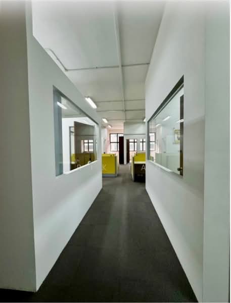 Midview City, 18 Sin Ming Lane, 1,496 sqft, Light Industrial (B1) For Rent, by Erik Tan, 500200993 - CommercialGuru.com.sg