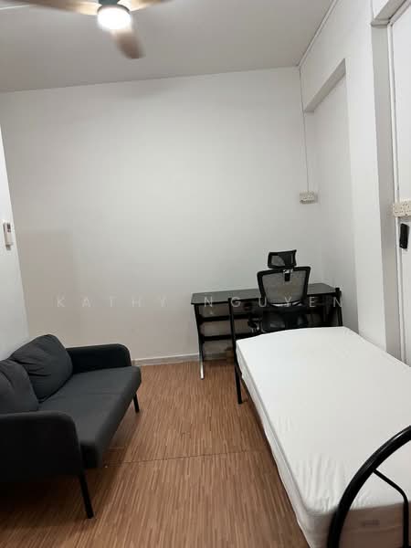 Sims 450 Centre, 450 Sims Avenue, Studio, 320 sqft, Walk-up Apartment For Rent, by Kathy Nguyen, 500200999 - Studio #26 - PropertyGuru.com.sg