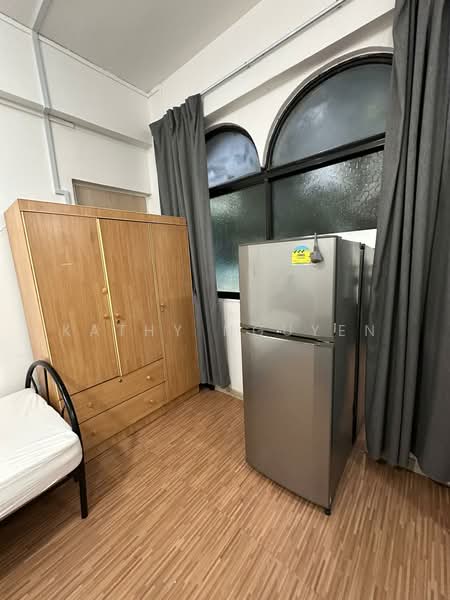 Sims 450 Centre, 450 Sims Avenue, Studio, 320 sqft, Walk-up Apartment For Rent, by Kathy Nguyen, 500200999 - Studio #26 - PropertyGuru.com.sg