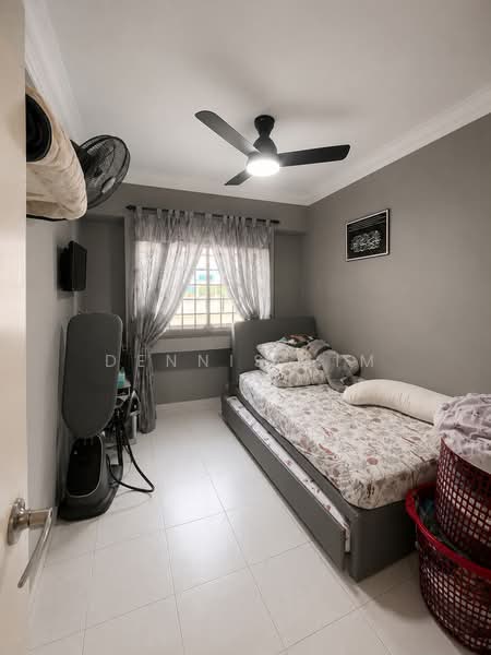 465 Choa Chu Kang Avenue 4, 465 Choa Chu Kang Avenue 4, 3 Bedrooms, 1,119 sqft, HDB Flat For Sale, by Dennis Lim, 500201002 - Bedroom - PropertyGuru.com.sg