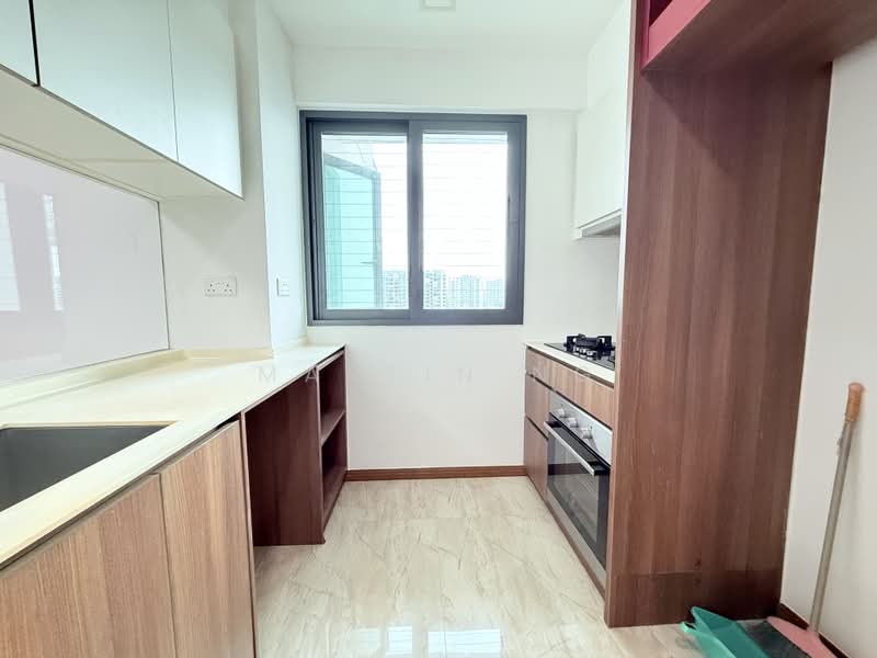 Kingsford Waterbay, 84 Upper Serangoon View, Hougang / Punggol / Sengkang, 3 Bedrooms, 850 sqft, Condominium For Sale, by Martin Ng, 500201003 - Kitchen - Existing - PropertyGuru.com.sg